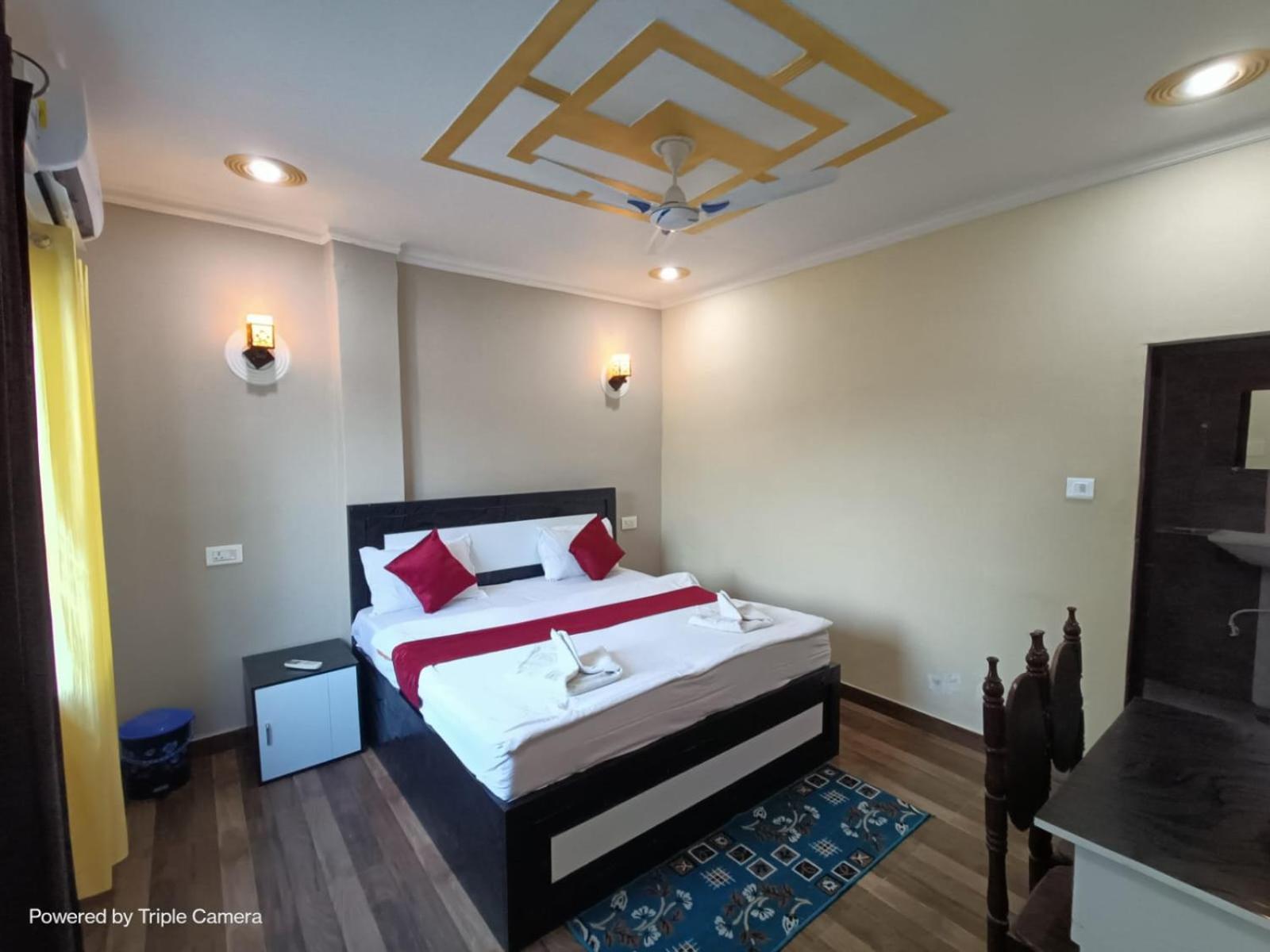 Mohit Paying Guest House Varanasi Ngoại thất bức ảnh