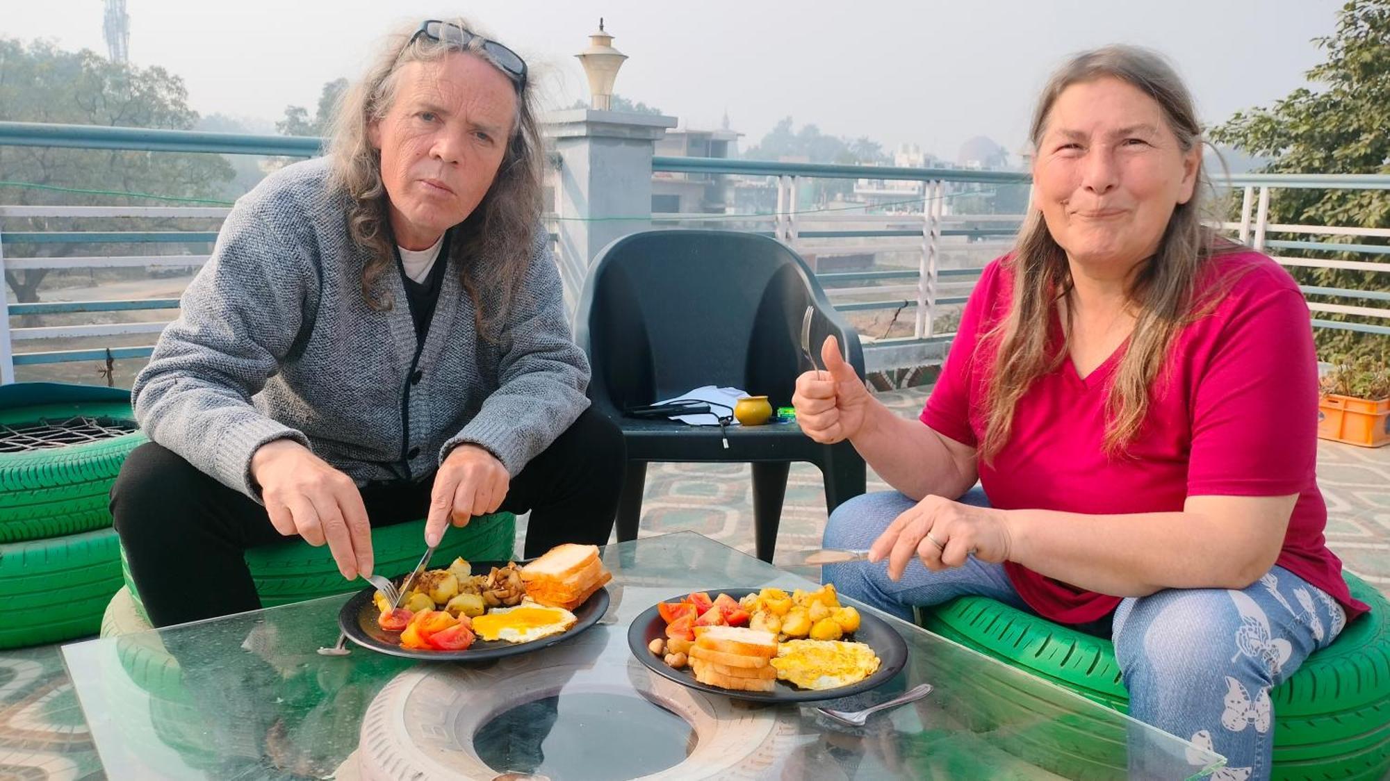 Mohit Paying Guest House Varanasi Ngoại thất bức ảnh